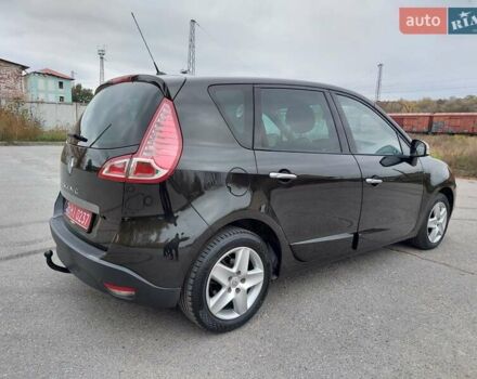 Рено Сценик 2010 в Мерефа на Automoto.ua Черный Рено Сценик, объемом двигателя 1.6 л и пробегом 189 тыс. км за 8100 $, фото 11 на Automoto.ua