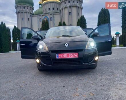 Рено Сценик 2010 в Дубно на Automoto.ua Черный Рено Сценик, объемом двигателя 1.5 л и пробегом 220 тыс. км за 6950 $, фото 75 на Automoto.ua