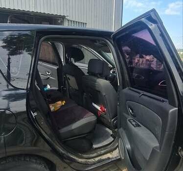 Черный Рено Сценик, объемом двигателя 1.5 л и пробегом 205 тыс. км за 7200 $, фото 13 на Automoto.ua