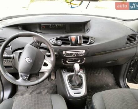 Черный Рено Сценик, объемом двигателя 1.5 л и пробегом 260 тыс. км за 8000 $, фото 6 на Automoto.ua