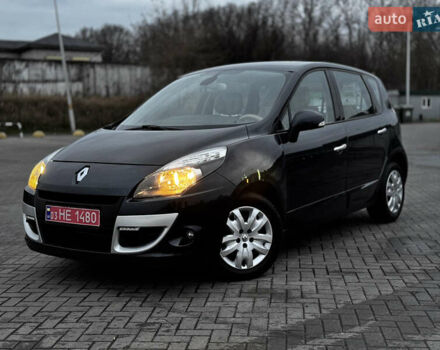 Чорний Рено Сценік, об'ємом двигуна 2 л та пробігом 168 тис. км за 8900 $, фото 1 на Automoto.ua