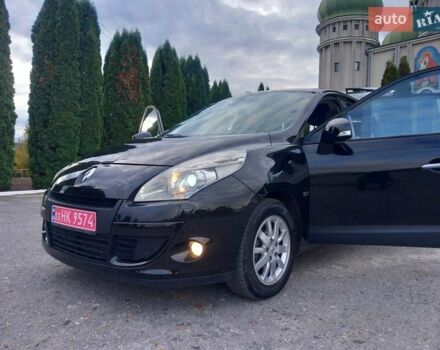 Рено Сценик 2010 в Дубно на Automoto.ua Черный Рено Сценик, объемом двигателя 1.5 л и пробегом 220 тыс. км за 6950 $, фото 78 на Automoto.ua