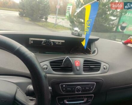 Чорний Рено Сценік, об'ємом двигуна 1.5 л та пробігом 314 тис. км за 6700 $, фото 6 на Automoto.ua