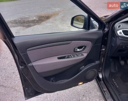 Рено Сценик 2010 в Дубно на Automoto.ua Черный Рено Сценик, объемом двигателя 1.5 л и пробегом 220 тыс. км за 6950 $, фото 30 на Automoto.ua