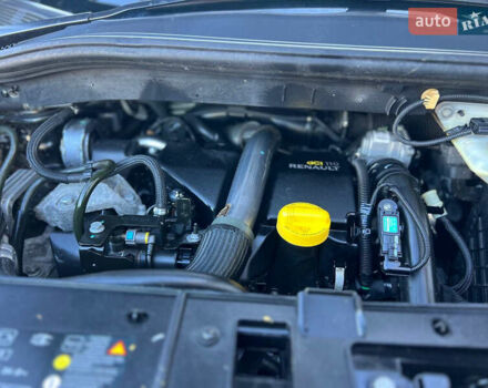 Черный Рено Сценик, объемом двигателя 1.5 л и пробегом 190 тыс. км за 8550 $, фото 40 на Automoto.ua