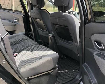 Рено Сценік 2011 у Коломые на Automoto.ua Чорний Рено Сценік, об'ємом двигуна 1.5 л та пробігом 158 тис. км за 5500 $, фото 9 на Automoto.ua