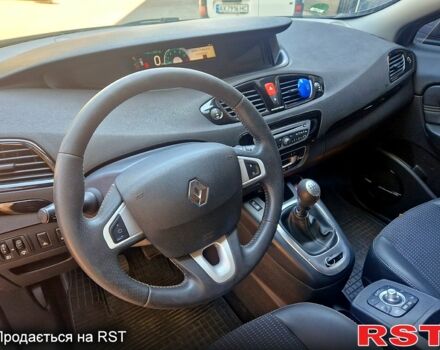 Чорний Рено Сценік, об'ємом двигуна 1.6 л та пробігом 270 тис. км за 6700 $, фото 6 на Automoto.ua