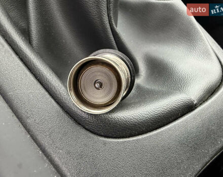 Чорний Рено Сценік, об'ємом двигуна 1.6 л та пробігом 179 тис. км за 6999 $, фото 40 на Automoto.ua