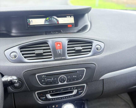 Черный Рено Сценик, объемом двигателя 2 л и пробегом 294 тыс. км за 6800 $, фото 16 на Automoto.ua