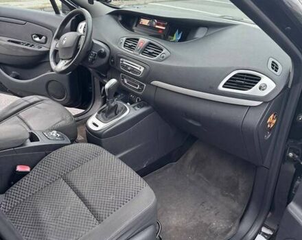 Чорний Рено Сценік, об'ємом двигуна 1.5 л та пробігом 242 тис. км за 8900 $, фото 5 на Automoto.ua