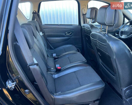 Черный Рено Сценик, объемом двигателя 1.5 л и пробегом 190 тыс. км за 8550 $, фото 30 на Automoto.ua