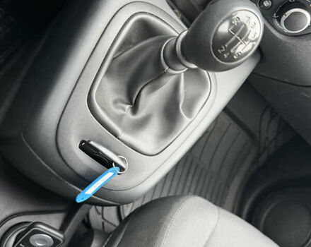 Чорний Рено Сценік, об'ємом двигуна 1.6 л та пробігом 179 тис. км за 6999 $, фото 37 на Automoto.ua