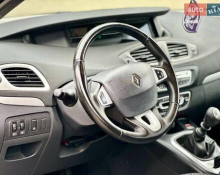 Черный Рено Сценик, объемом двигателя 1.5 л и пробегом 236 тыс. км за 7300 $, фото 18 на Automoto.ua