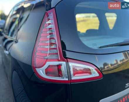 Черный Рено Сценик, объемом двигателя 1.5 л и пробегом 190 тыс. км за 8550 $, фото 46 на Automoto.ua