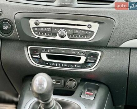 Черный Рено Сценик, объемом двигателя 1.5 л и пробегом 236 тыс. км за 7300 $, фото 31 на Automoto.ua