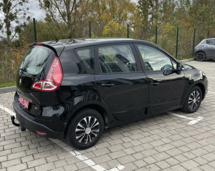 Рено Сценік 2011 у Луцьку на Automoto.ua Чорний Рено Сценік, об'ємом двигуна 1.5 л та пробігом 230 тис. км за 6950 $, фото 7 на Automoto.ua