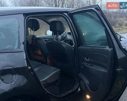 Черный Рено Сценик, объемом двигателя 1.5 л и пробегом 317 тыс. км за 5250 $, фото 9 на Automoto.ua