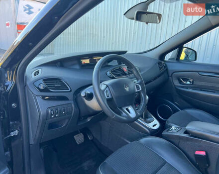 Черный Рено Сценик, объемом двигателя 1.5 л и пробегом 190 тыс. км за 8550 $, фото 31 на Automoto.ua