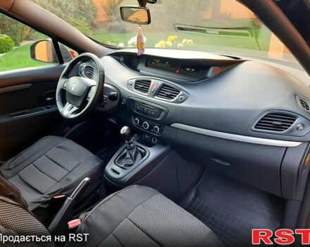 Черный Рено Сценик, объемом двигателя 1.5 л и пробегом 270 тыс. км за 7400 $, фото 5 на Automoto.ua