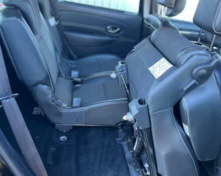 Черный Рено Сценик, объемом двигателя 1.5 л и пробегом 190 тыс. км за 8550 $, фото 28 на Automoto.ua