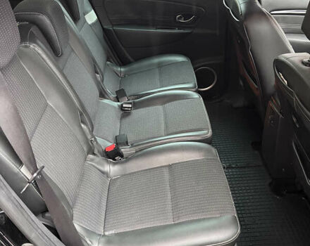 Чорний Рено Сценік, об'ємом двигуна 1.5 л та пробігом 279 тис. км за 7000 $, фото 14 на Automoto.ua