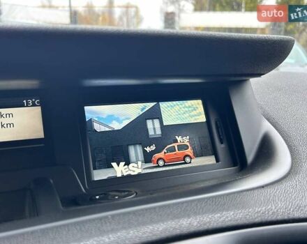 Черный Рено Сценик, объемом двигателя 1.5 л и пробегом 215 тыс. км за 7400 $, фото 17 на Automoto.ua