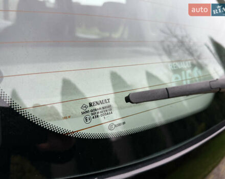 Чорний Рено Сценік, об'ємом двигуна 1.6 л та пробігом 179 тис. км за 6999 $, фото 29 на Automoto.ua