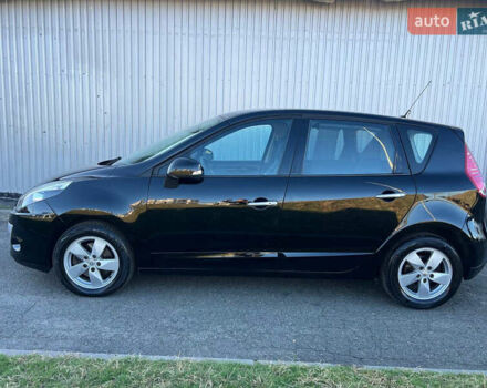 Черный Рено Сценик, объемом двигателя 1.5 л и пробегом 190 тыс. км за 8550 $, фото 14 на Automoto.ua