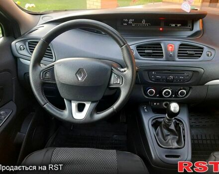 Черный Рено Сценик, объемом двигателя 1.5 л и пробегом 270 тыс. км за 7400 $, фото 4 на Automoto.ua