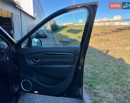 Черный Рено Сценик, объемом двигателя 1.5 л и пробегом 190 тыс. км за 8550 $, фото 48 на Automoto.ua