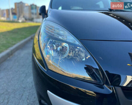 Черный Рено Сценик, объемом двигателя 1.5 л и пробегом 190 тыс. км за 8550 $, фото 53 на Automoto.ua