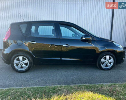 Черный Рено Сценик, объемом двигателя 1.5 л и пробегом 190 тыс. км за 8550 $, фото 1 на Automoto.ua