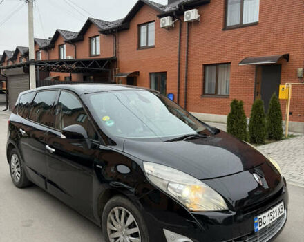 Черный Рено Сценик, объемом двигателя 1.61 л и пробегом 230 тыс. км за 7800 $, фото 18 на Automoto.ua
