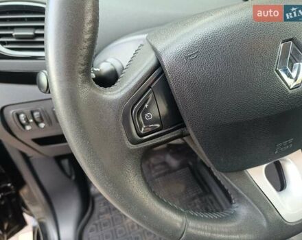 Черный Рено Сценик, объемом двигателя 1.46 л и пробегом 182 тыс. км за 7700 $, фото 25 на Automoto.ua