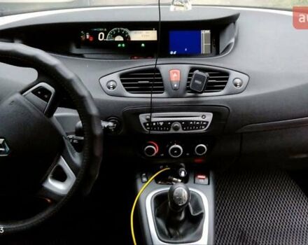 Черный Рено Сценик, объемом двигателя 1.46 л и пробегом 263 тыс. км за 7400 $, фото 3 на Automoto.ua