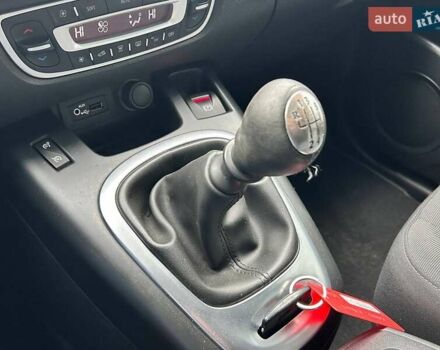 Черный Рено Сценик, объемом двигателя 1.5 л и пробегом 215 тыс. км за 7400 $, фото 19 на Automoto.ua