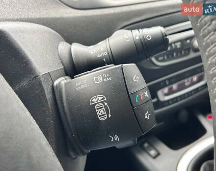 Черный Рено Сценик, объемом двигателя 1.5 л и пробегом 215 тыс. км за 7400 $, фото 23 на Automoto.ua