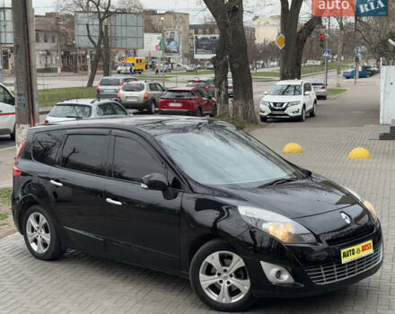 Черный Рено Сценик, объемом двигателя 1.6 л и пробегом 325 тыс. км за 8300 $, фото 2 на Automoto.ua