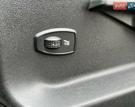 Черный Рено Сценик, объемом двигателя 1.6 л и пробегом 202 тыс. км за 8799 $, фото 25 на Automoto.ua