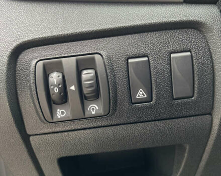 Рено Сценік 2012 у Вінниці на Automoto.ua Чорний Рено Сценік, об'ємом двигуна 1.6 л та пробігом 202 тис. км за 8700 $, фото 28 на Automoto.ua