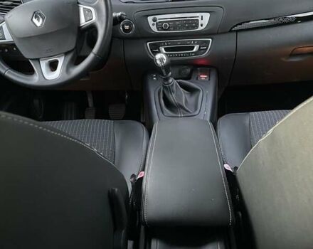Черный Рено Сценик, объемом двигателя 1.5 л и пробегом 214 тыс. км за 8700 $, фото 30 на Automoto.ua