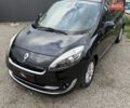 Черный Рено Сценик, объемом двигателя 1.6 л и пробегом 277 тыс. км за 7800 $, фото 1 на Automoto.ua