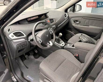 Черный Рено Сценик, объемом двигателя 1.5 л и пробегом 325 тыс. км за 5700 $, фото 9 на Automoto.ua