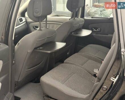 Черный Рено Сценик, объемом двигателя 1.46 л и пробегом 325 тыс. км за 5900 $, фото 13 на Automoto.ua