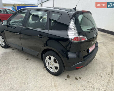 Рено Сценік 2012 у Вінниці на Automoto.ua Чорний Рено Сценік, об'ємом двигуна 1.6 л та пробігом 202 тис. км за 8700 $, фото 14 на Automoto.ua