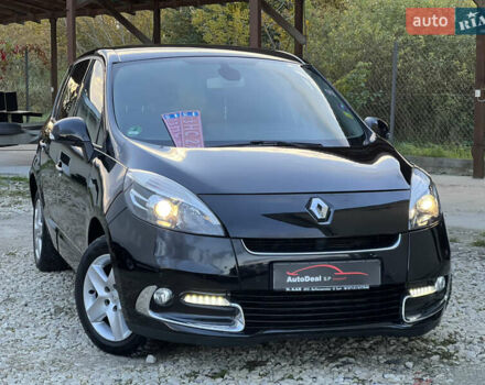 Чорний Рено Сценік, об'ємом двигуна 1.6 л та пробігом 213 тис. км за 8450 $, фото 2 на Automoto.ua
