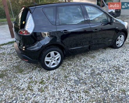 Чорний Рено Сценік, об'ємом двигуна 1.6 л та пробігом 213 тис. км за 8450 $, фото 54 на Automoto.ua