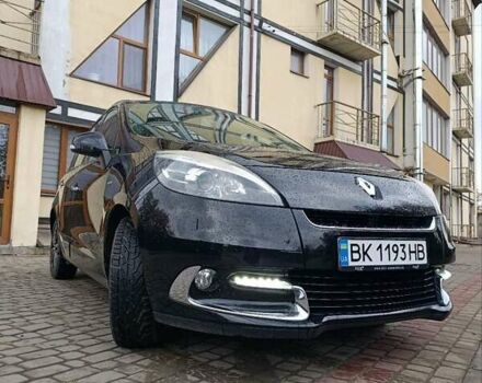 Черный Рено Сценик, объемом двигателя 1.6 л и пробегом 168 тыс. км за 9100 $, фото 2 на Automoto.ua