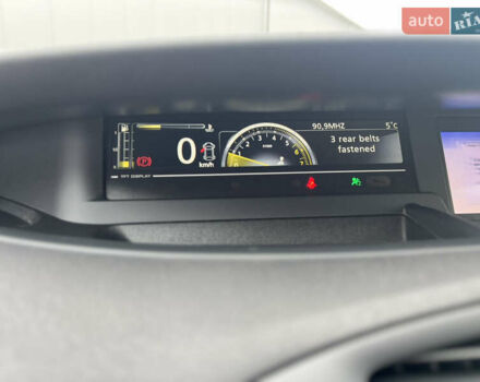 Рено Сценік 2012 у Вінниці на Automoto.ua Чорний Рено Сценік, об'ємом двигуна 1.6 л та пробігом 202 тис. км за 8700 $, фото 38 на Automoto.ua