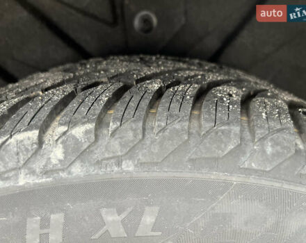 Рено Сценік 2012 у Вінниці на Automoto.ua Чорний Рено Сценік, об'ємом двигуна 1.6 л та пробігом 202 тис. км за 8700 $, фото 60 на Automoto.ua